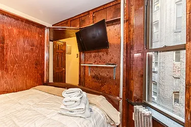 Rented by Eisenberg Exclusives