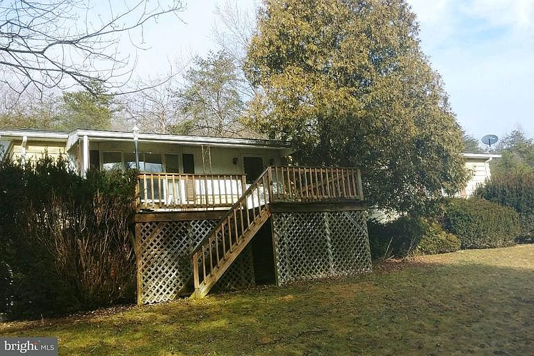 2nd image of 10175 Valley View Rd