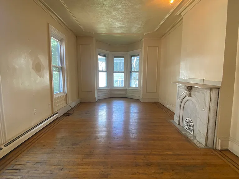 3725 Spring Garden St #2 — Photo 3