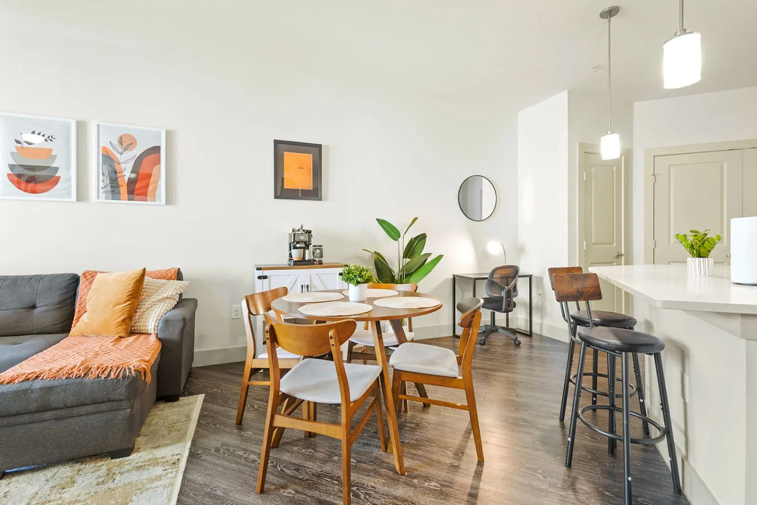 1 bed, 1.0 bath, 753 sqft, $3,439 — Photo 4