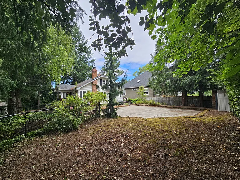 6306 SW 30th Ave — Photo 5