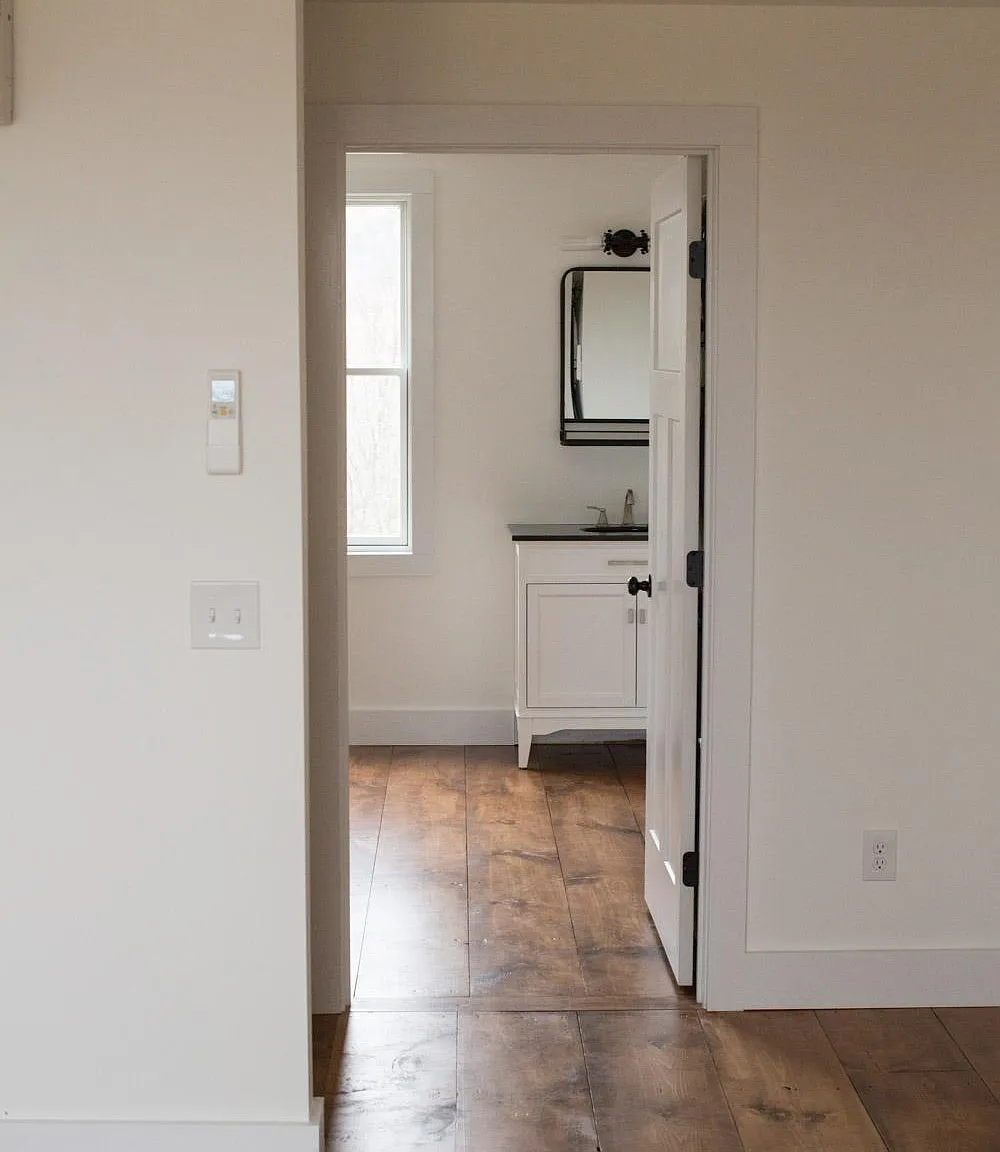 2 bed, 1140 sqft, $3,500 — Photo 2