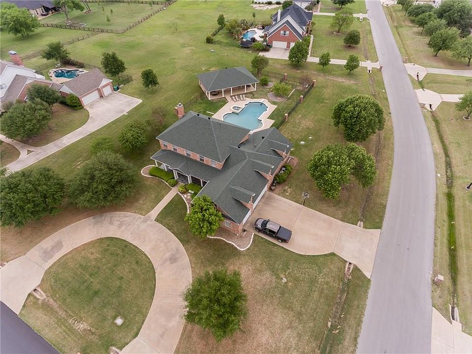 1st image of 4500 Argyle Ln