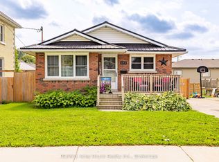 175 Fergus St S, Wellington North, ON N0G2L2