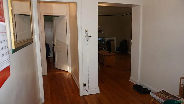 Sold by Akam Sales and Brokerage | media 19