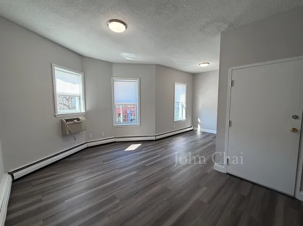 36 S Huntington Ave, Boston, MA