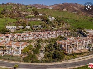 6444 Lunita Rd, Malibu, CA 90265