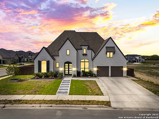 4 bed, 3.5 bath, 3182 sqft, $5,000 — Photo 2