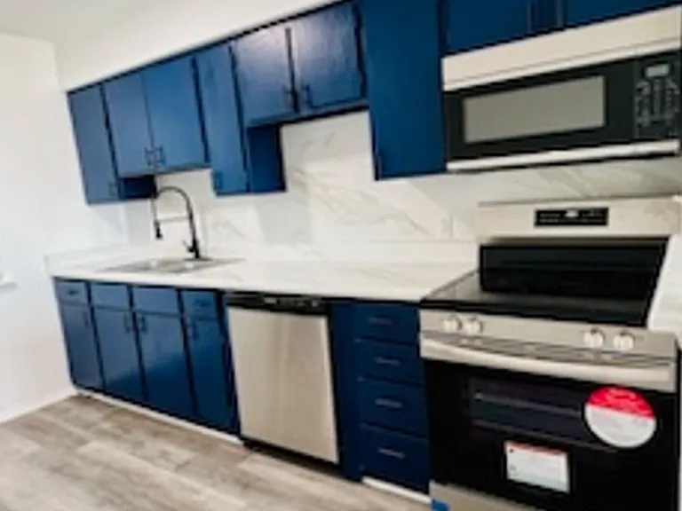 The Deane — Photo 8