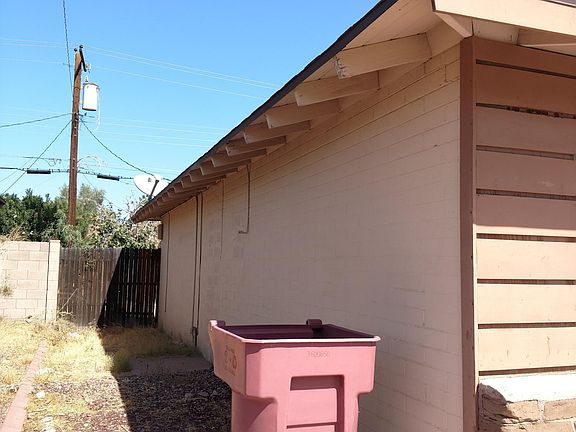 3rd image of 8608 E Palm Ln