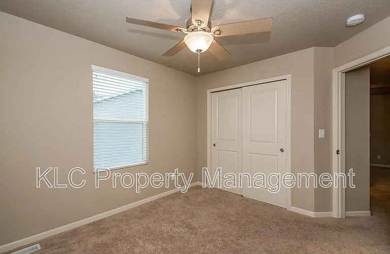 3500 Park Side Dr — Photo 10