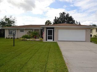 53 Caddy Rd, Rotonda West, FL 33947