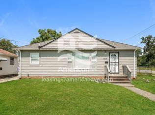 17515 Deforest Ave, Cleveland, OH
