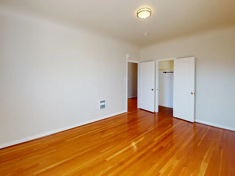 1690 N Point St — Photo 6