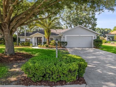 5326 Grove Mnr, Lady Lake, FL, 32159