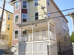 10 Woodcliff St #2, Boston, MA 02125