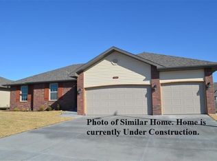 1214 S Shayla Ave, Springfield, MO 65802