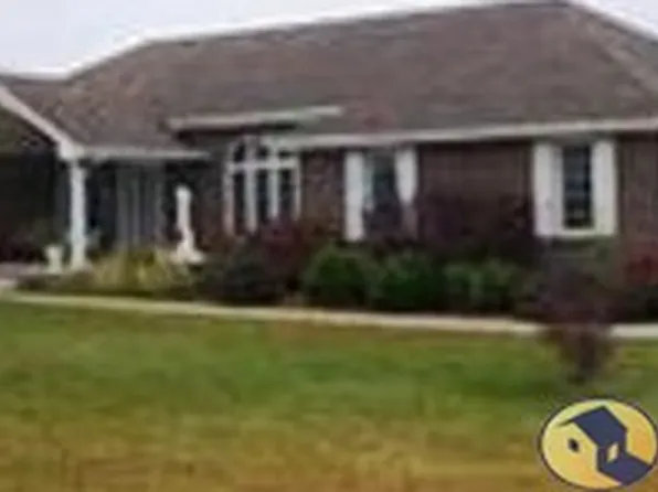 8985 42nd Ln, Cumming, IA 50061