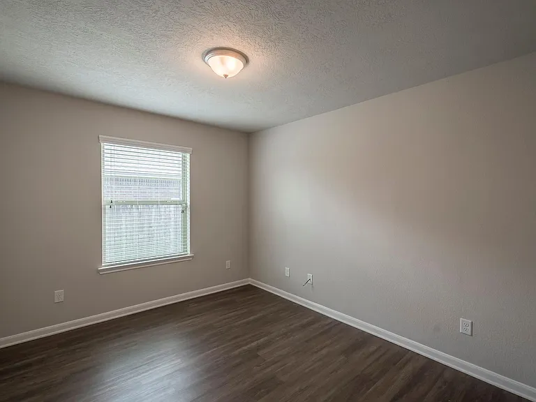 7418 Masters Dr — Photo 15