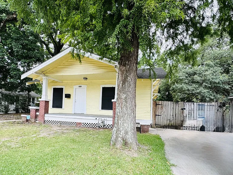 3648 Evangeline St — Photo 31