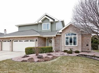 19636 Edgebrook Ln, Tinley Park, IL 60487