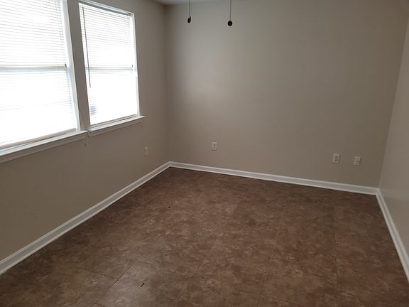 3rd image of 2333 Desire St #2333