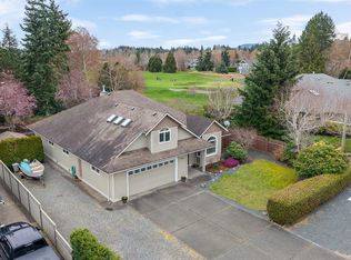 736 Barclay Cres S, Nanaimo, BC V9P 1Z3