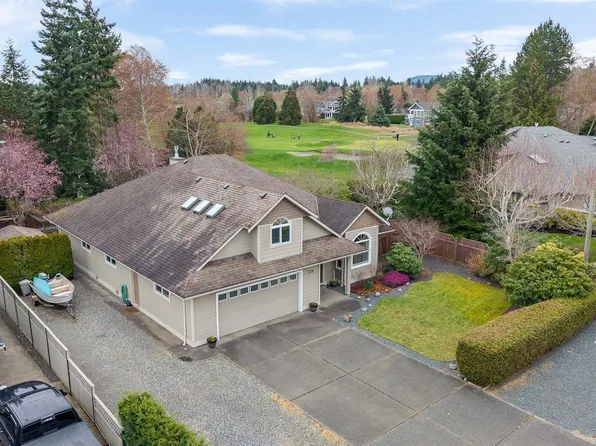 736 Barclay Cres S, Nanaimo, BC V9P 1Z3