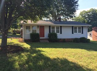 2037 N Frye Ave, Newton, NC 28658