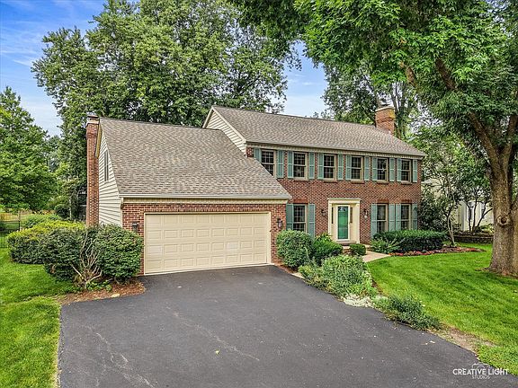 3rd image of 804 Shiloh Cir
