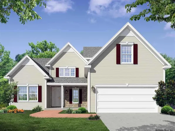 15 Timberline Dr, Ballston Lake, NY 12019