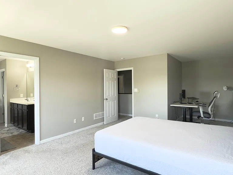5585 Wavecrest Cir — Photo 14