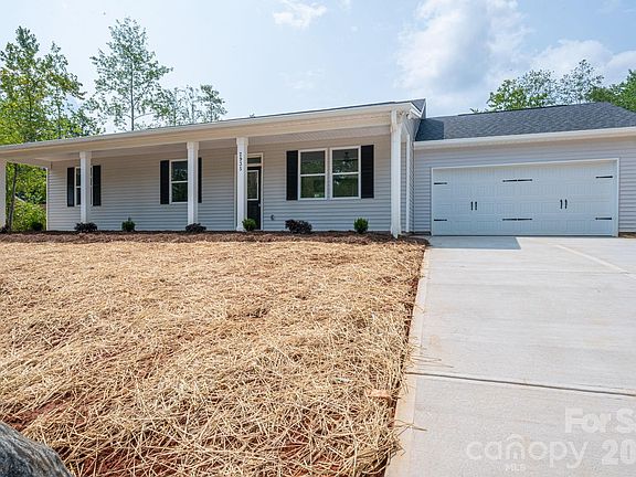 3rd image of 2935 Heavners Farm Ct