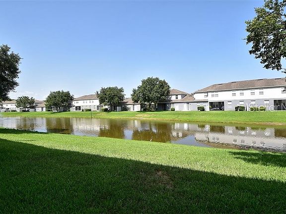 3rd image of 1747 Travertine Ter