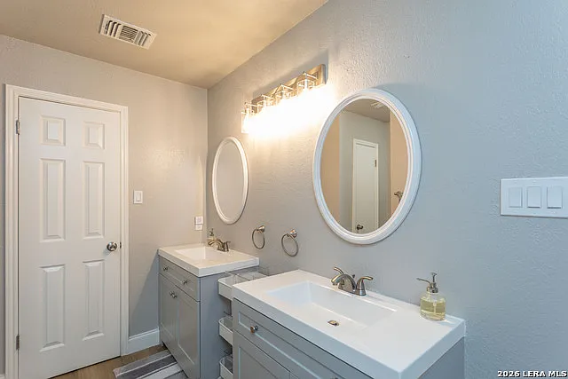 11306 Cedar Park — Photo 6