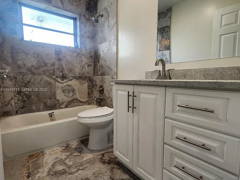 7750 NW 14th Pl — Photo 15
