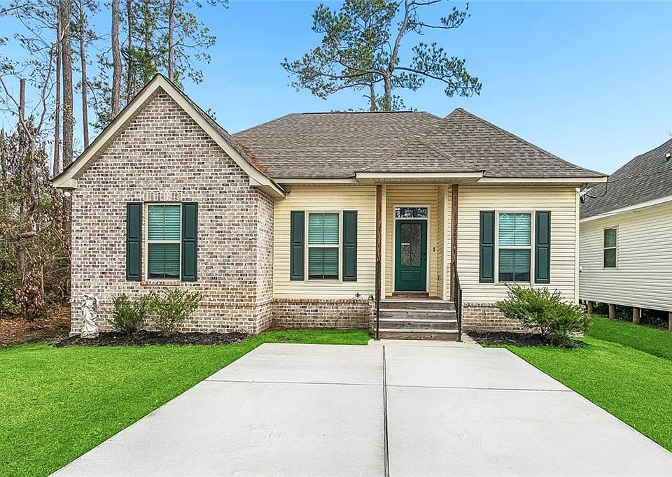 1st image of 57418 Maple Ave