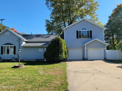 423 W Seminary St, Charlotte, MI, 48813
