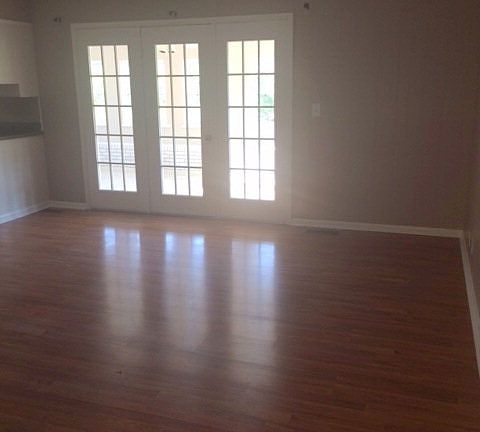 3rd image of 151 Carlisle Dr