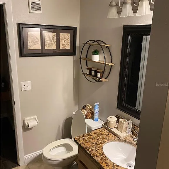 482 N Pin Oak Pl #304 — Photo 3