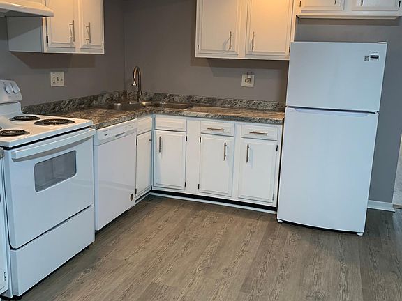 Brand New Kitchen (Right Side)
