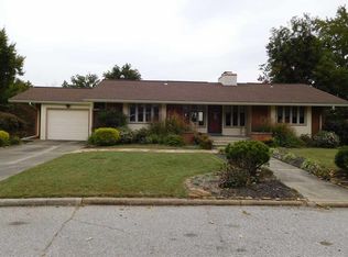 6001 Ohara Dr, Evansville, IN 47711