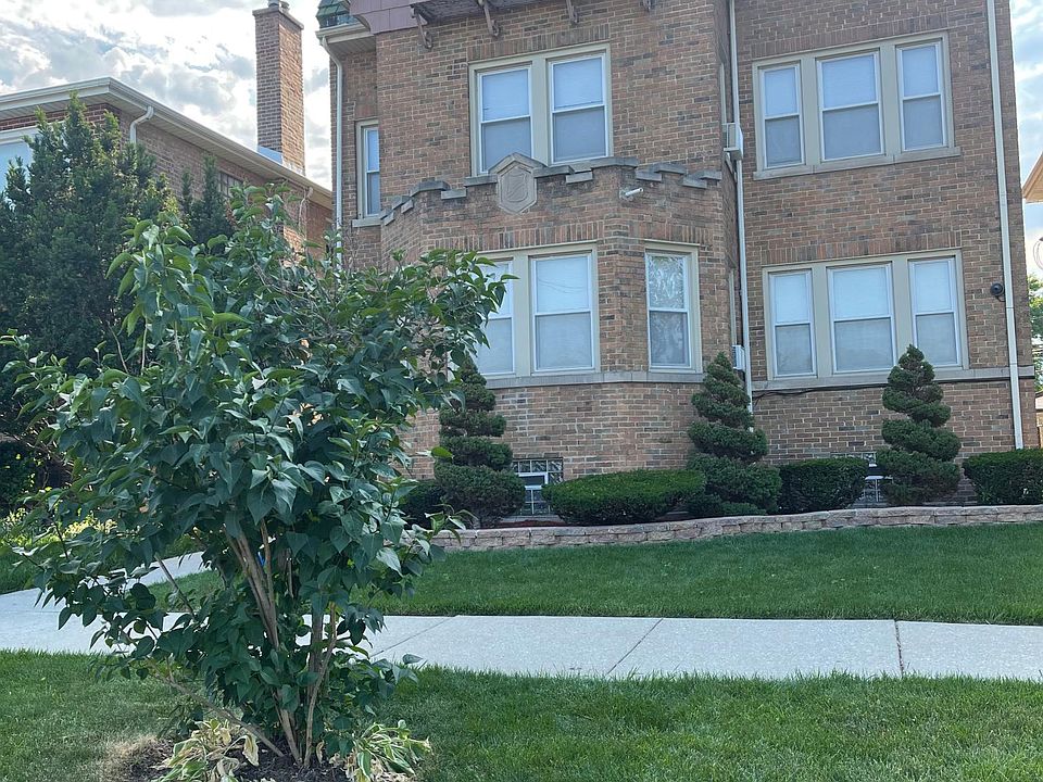 1st image of 11630 S Artesian Ave Floor 3