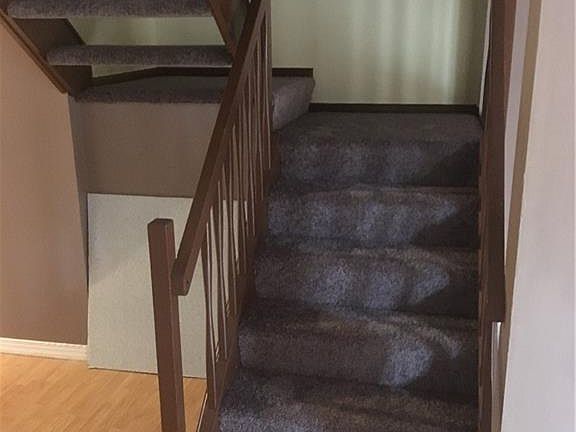 3rd image of 468 Bryson Ct