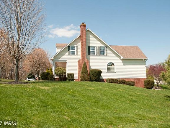 3rd image of 12100 Serenity Ln