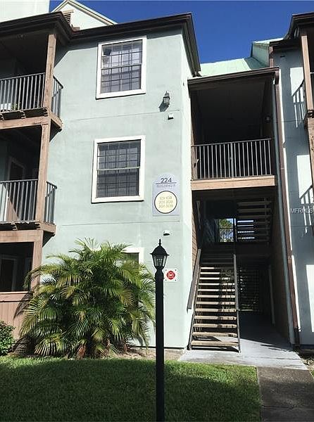 1st image of 224 Afton Sq Unit 202