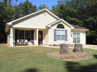303 Walden Dr, Booneville, MS 38829