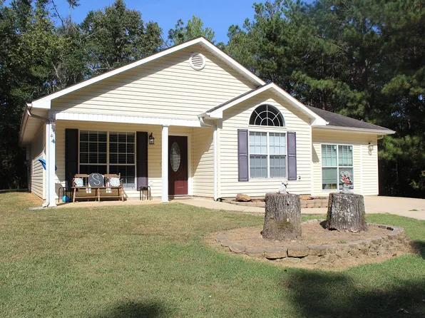 303 Walden Dr, Booneville, MS 38829
