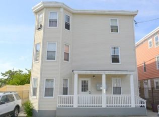 121 Tell St #2R, Providence, RI 02909