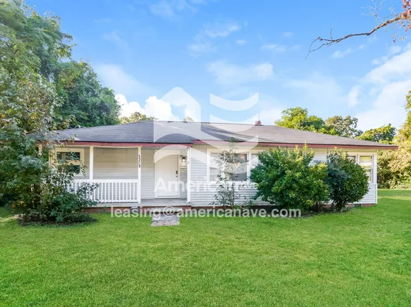 5209 Catalpa Rd, Fayetteville, NC 28304